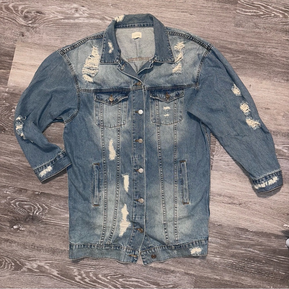 Oversized Distressed Denim Jacket – Size L